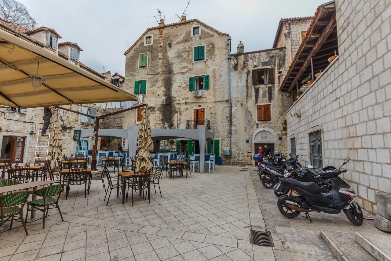 Apartment Ivan Split Bagian luar foto